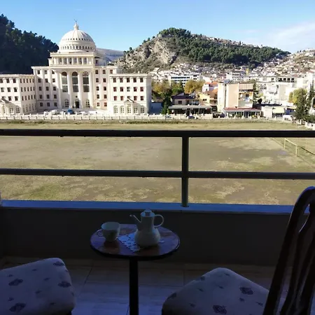 Entire Apartament * 培拉特